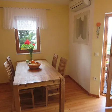 Apartma Panorama Pocetrtek Holiday home Podcetrtek