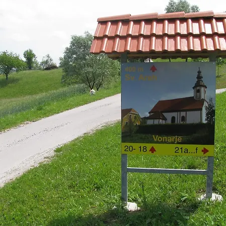 Apartma Panorama Pocetrtek Holiday home *